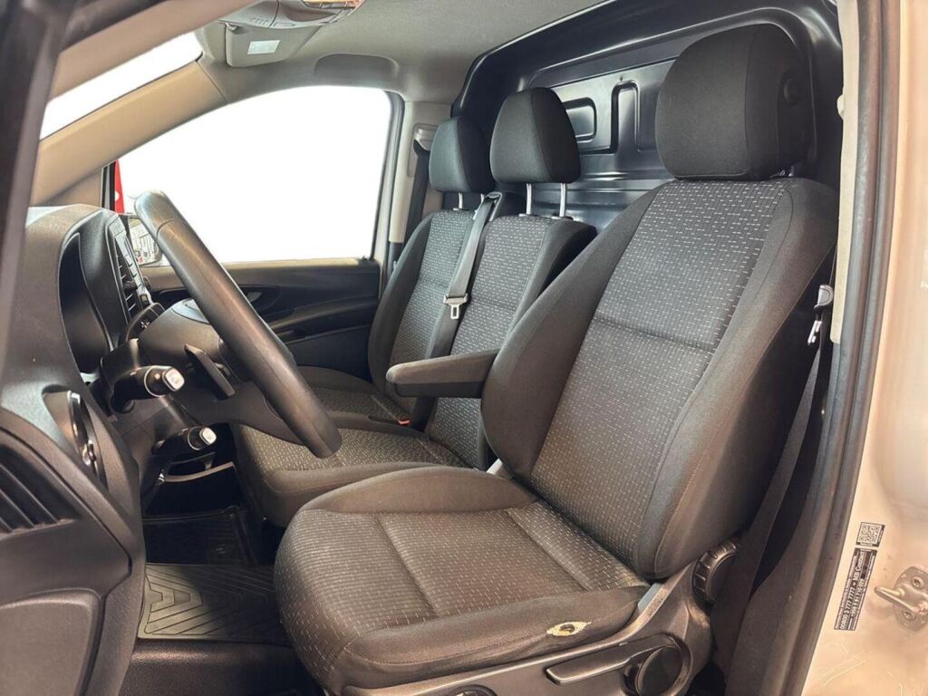 Mercedes-Benz Vito 2022 Valkoinen