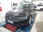 Volkswagen Passat 2022 Musta