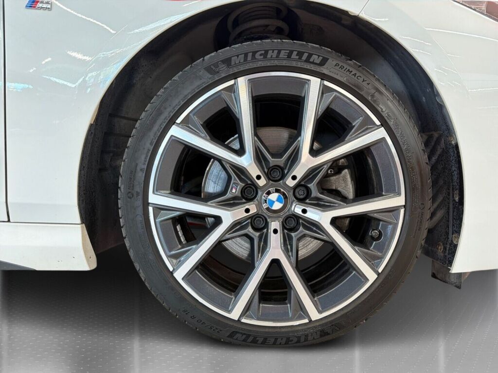 BMW 218 2022 Valkoinen