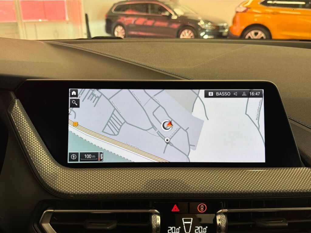BMW 218 2022 Valkoinen
