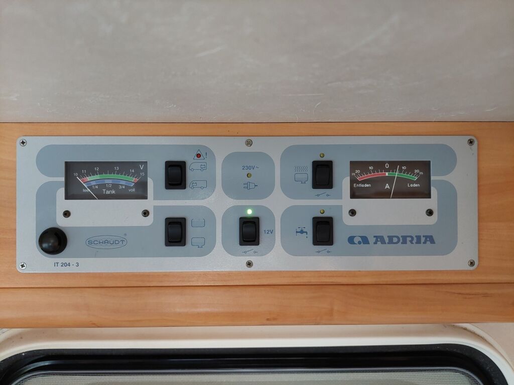 Adria Coral 660 SL 2005 9