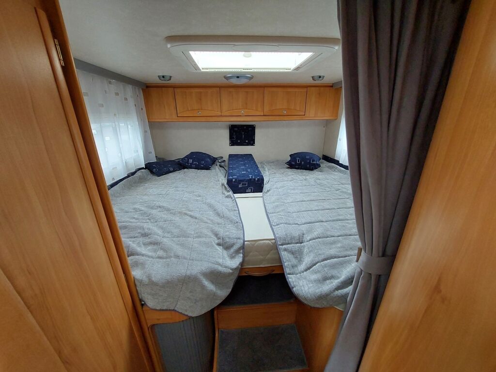 Adria Coral 660 SL 2005 9