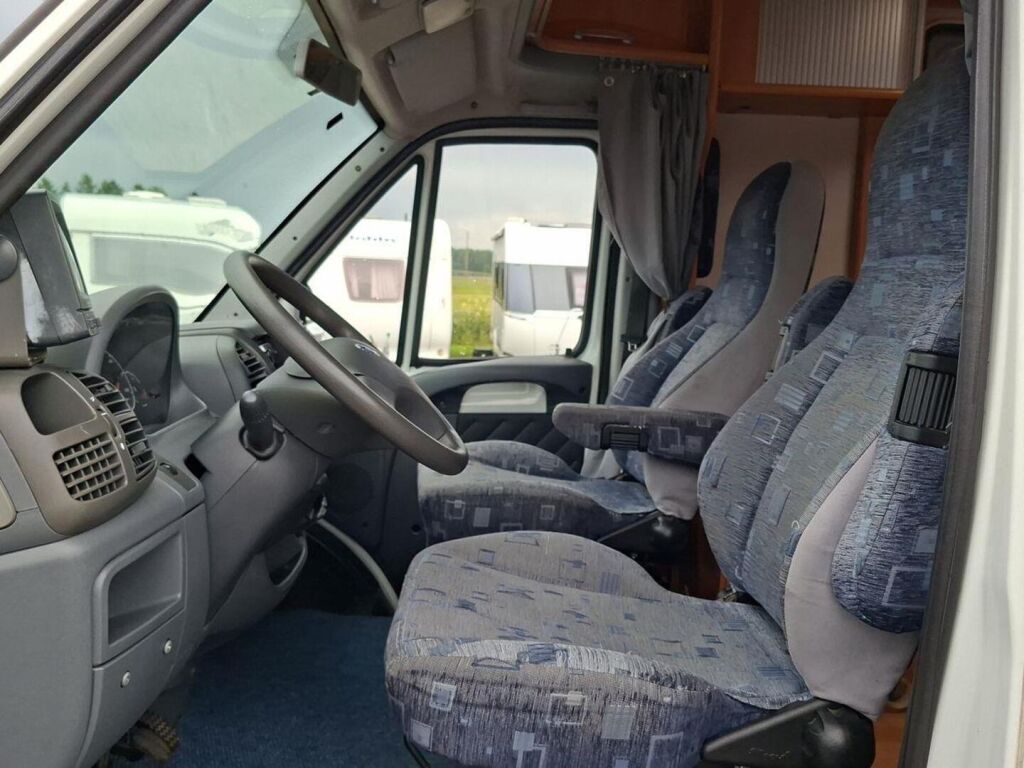 Adria Coral 660 SL 2005 9
