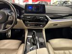 BMW 530 2019 Ruskea (beige)