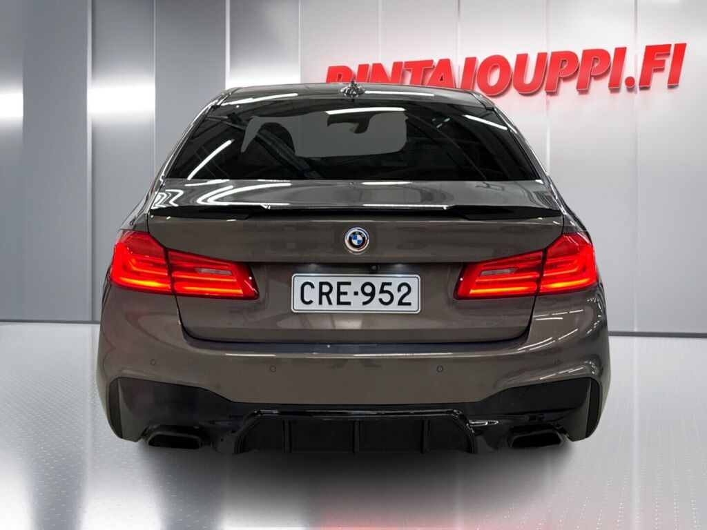 BMW 530 2019 Ruskea (beige)