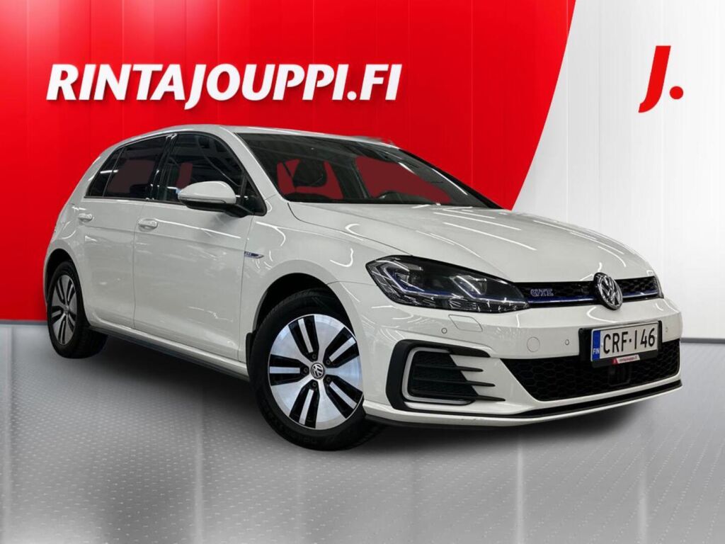 Volkswagen Golf 2019 Valkoinen