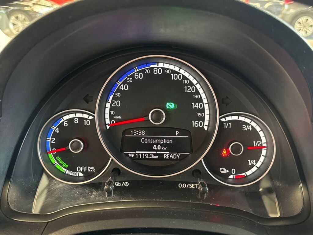 Volkswagen up! 2020 Valkoinen