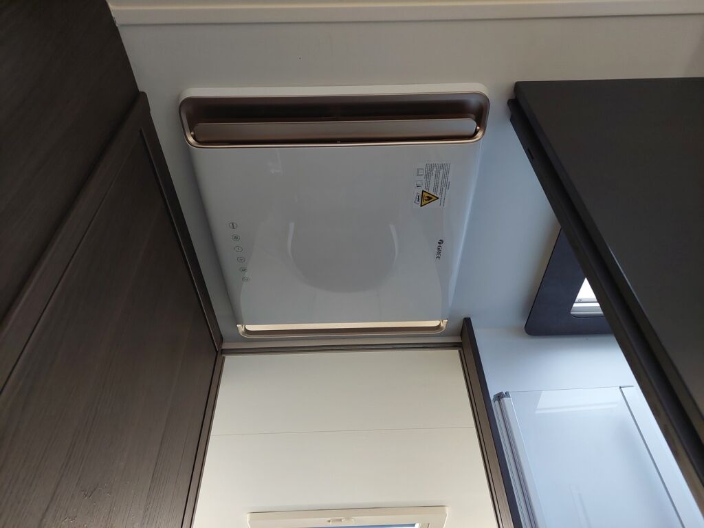 Adria Matrix Supreme 670 SL 2022 Harmaa