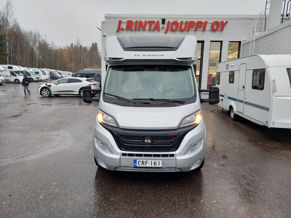 Adria Matrix Supreme 670 SL 2022 Harmaa