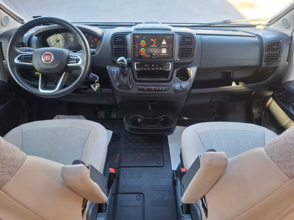 Adria Matrix Supreme 670 SL 2022 Harmaa