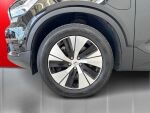 Volvo XC40 2022 Musta