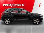 Volvo XC40 2022 Musta