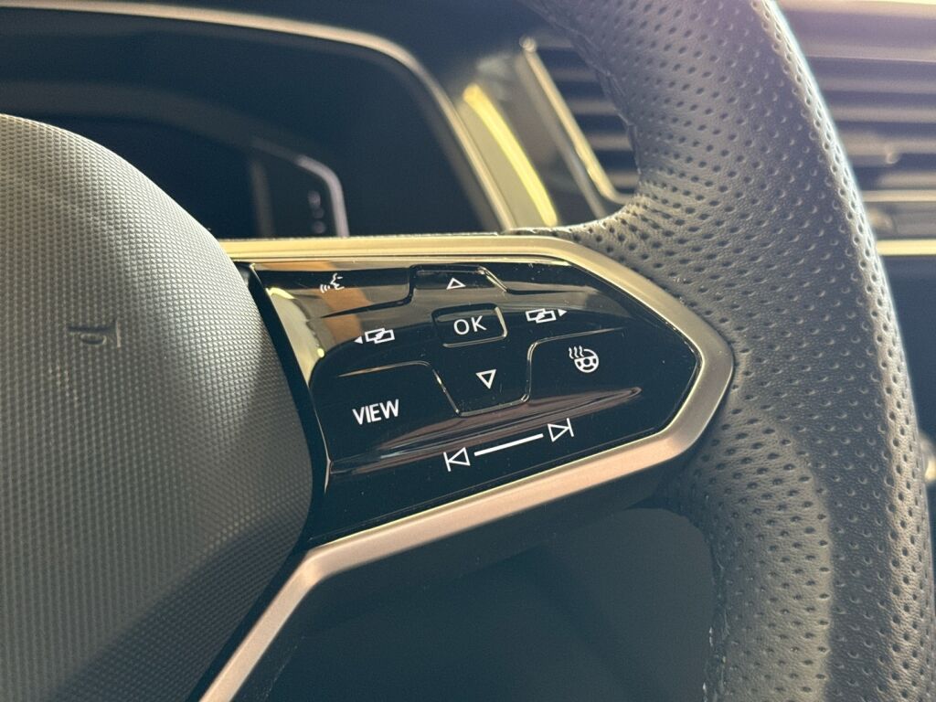 Volkswagen Tiguan 2022 Valkoinen