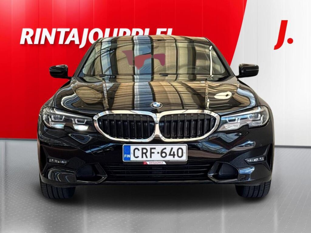 BMW 320 2022 Musta