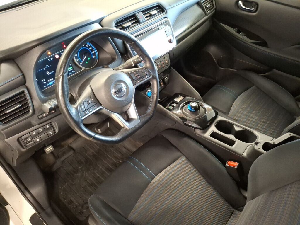 Nissan Leaf 2019 Valkoinen