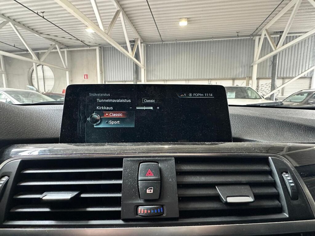 BMW 330 2017 Valkoinen