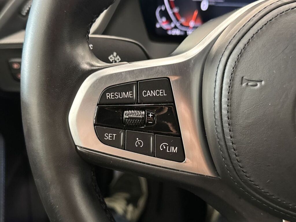 BMW 218 2022 Musta