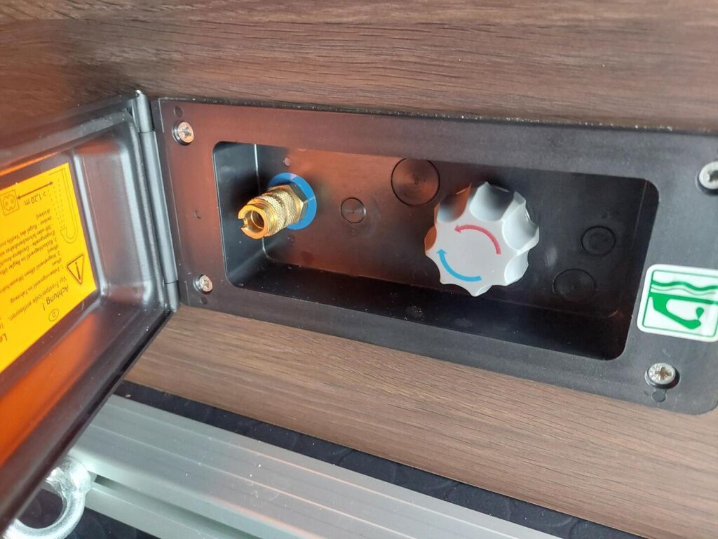 Adria Matrix Supreme 670 SL 2022 Harmaa