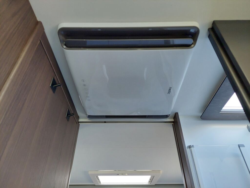 Adria Matrix Supreme 670 SL 2022 Harmaa