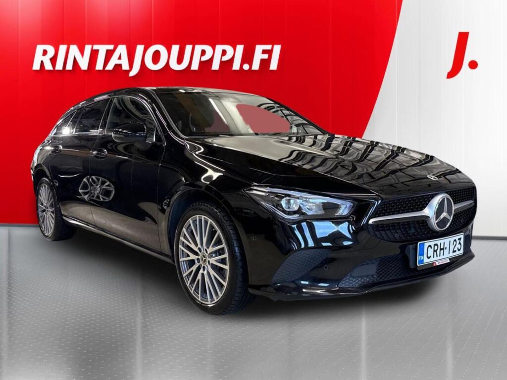 Mercedes-Benz CLA 2023 Musta
