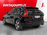 Volvo XC60 2023 Musta