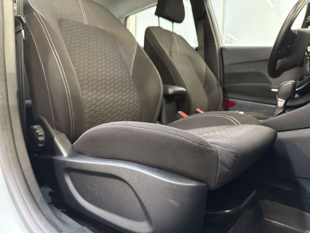 Ford Fiesta 2023 Valkoinen