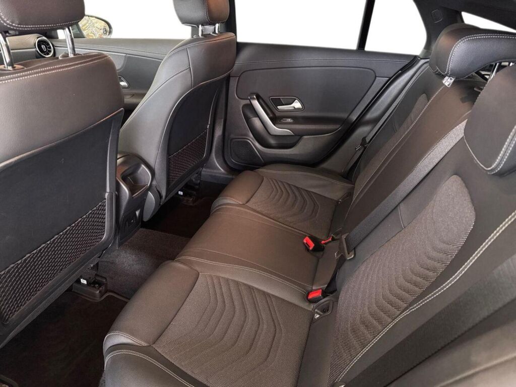 Mercedes-Benz CLA 2023 Harmaa