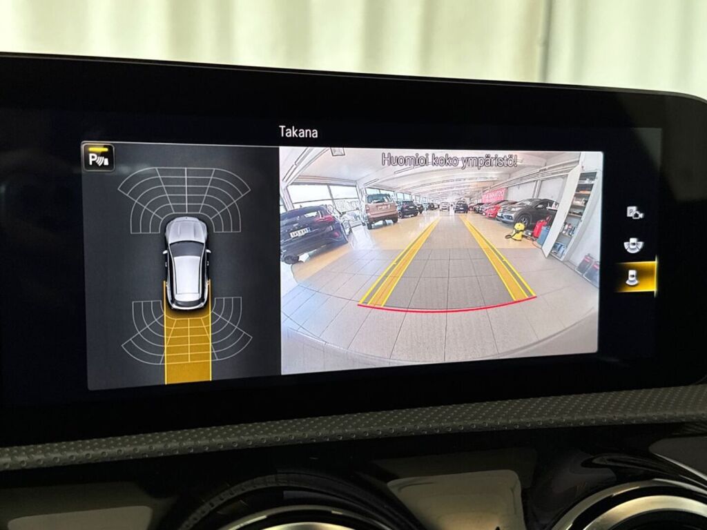 Mercedes-Benz CLA 2023 Harmaa