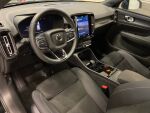 Volvo XC40 2023 Musta