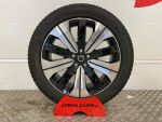 Volvo XC40 2023 Musta