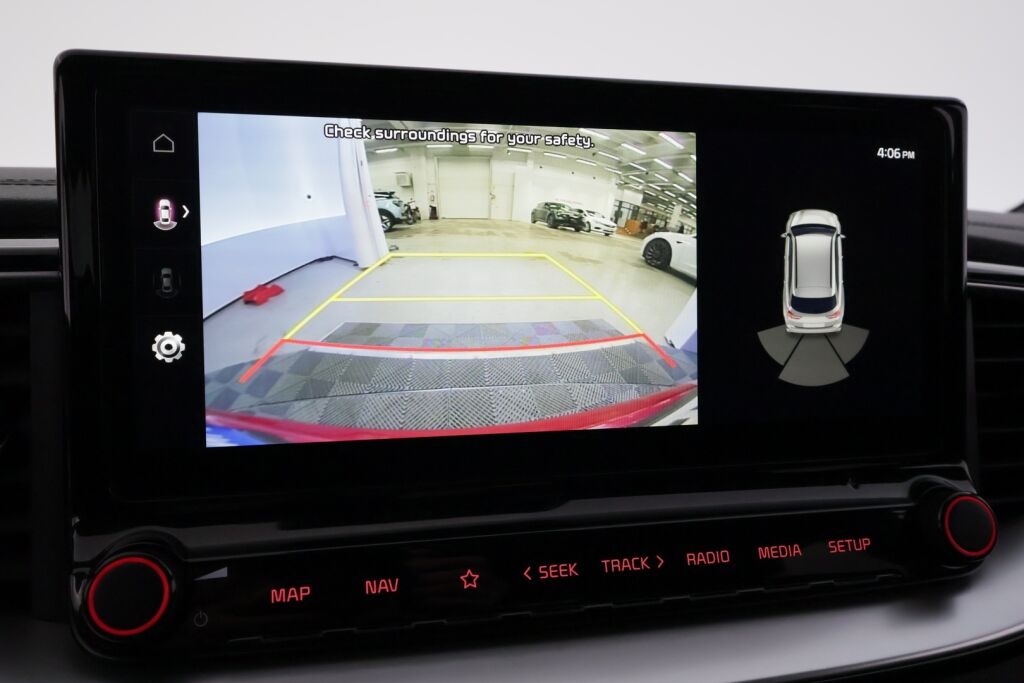 Kia ProCeed 2023 Punainen