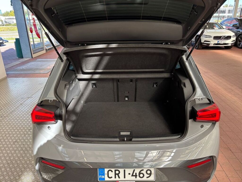 Cupra Born 2023 Harmaa