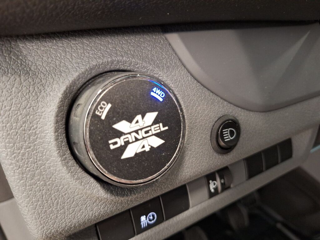 Toyota Proace 2023 Harmaa