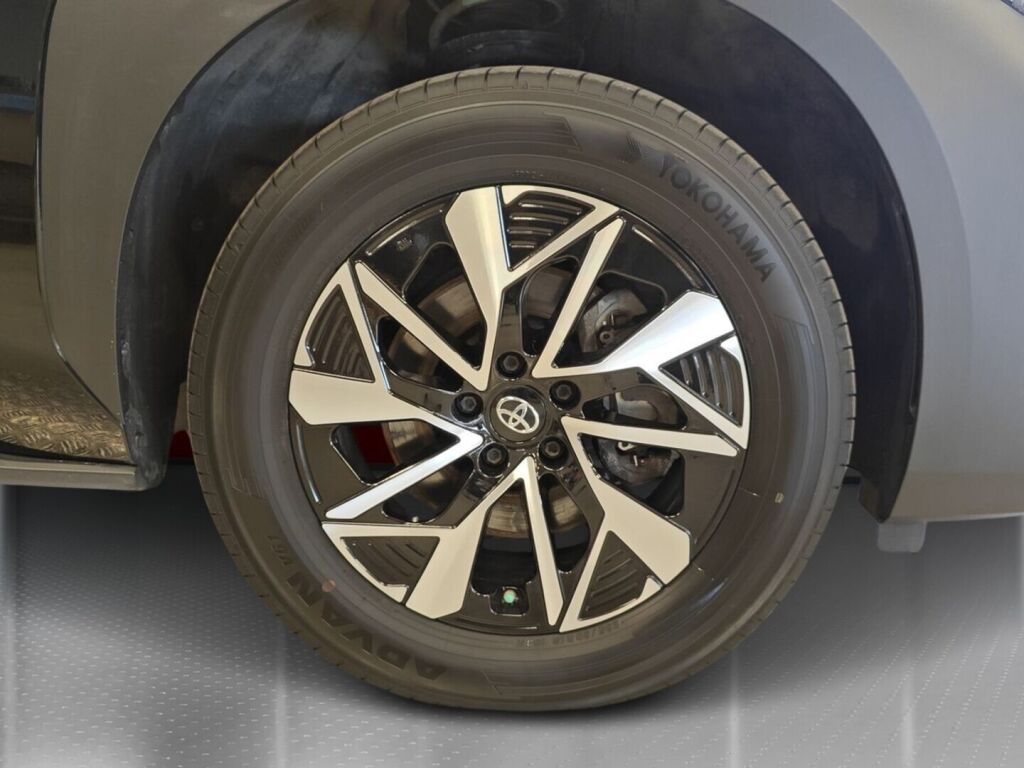 Toyota bZ4X 2023 Musta