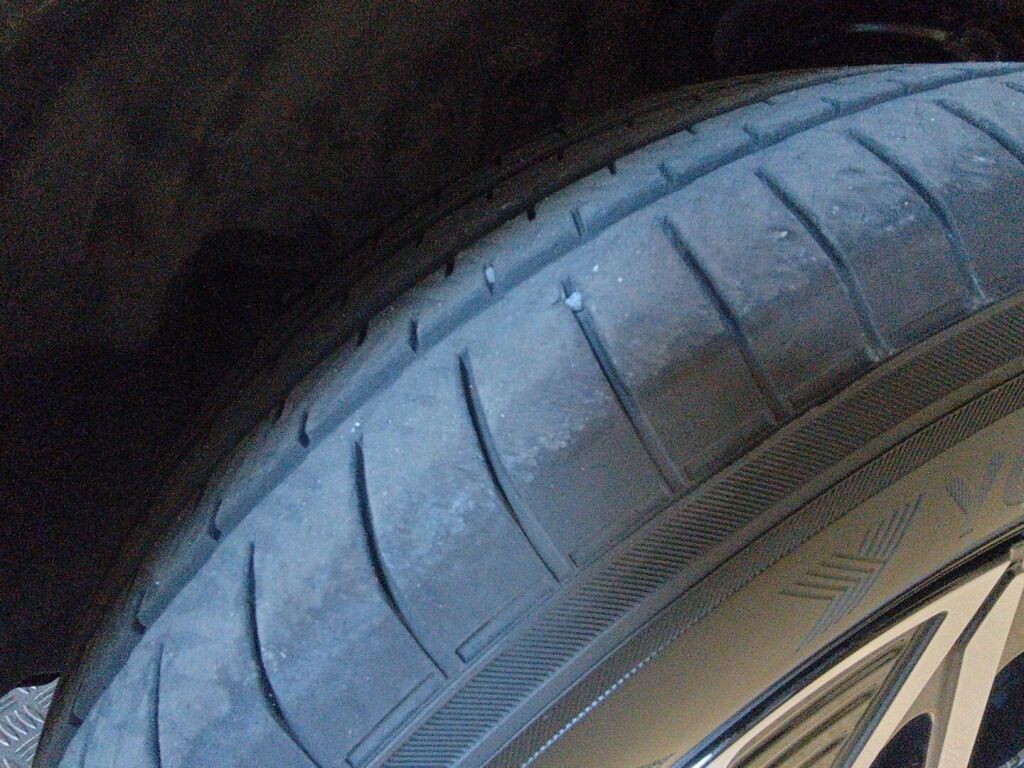 Toyota bZ4X 2023 Musta