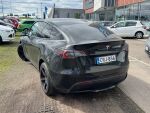 Tesla Model Y 2023 Musta