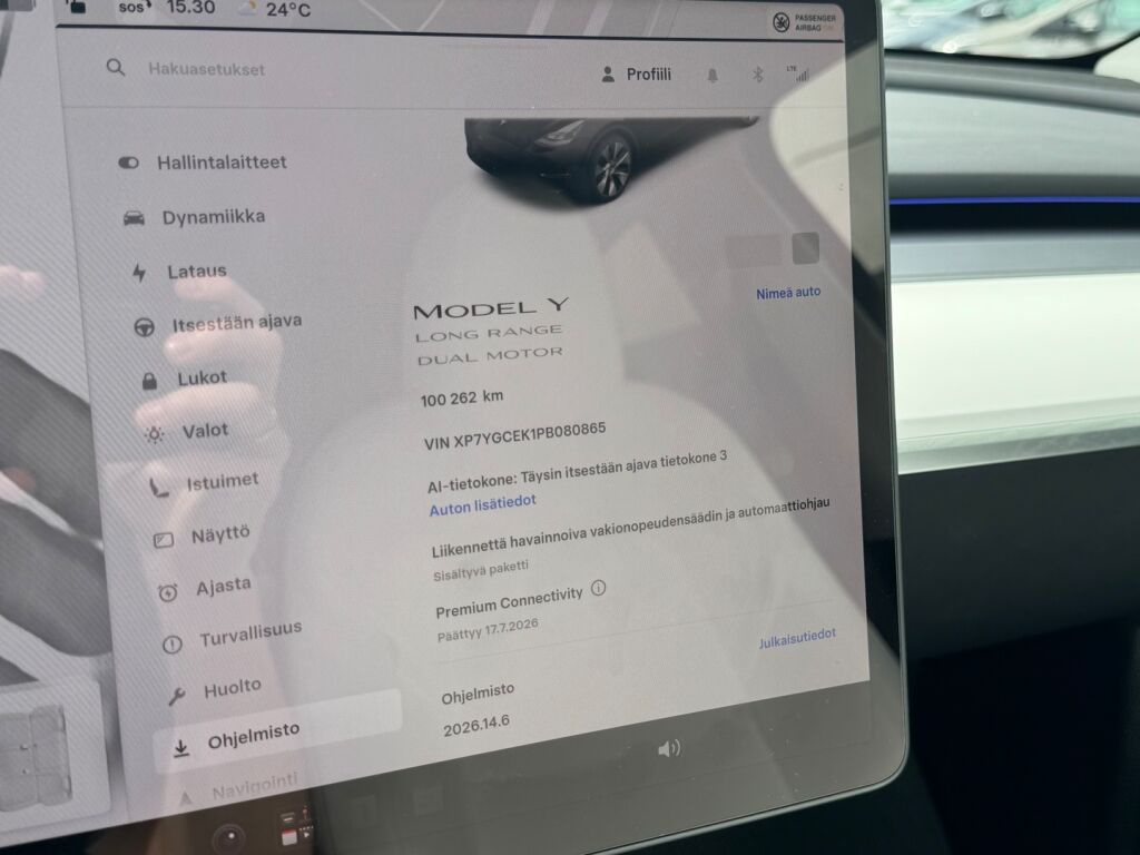 Tesla Model Y 2023 Musta
