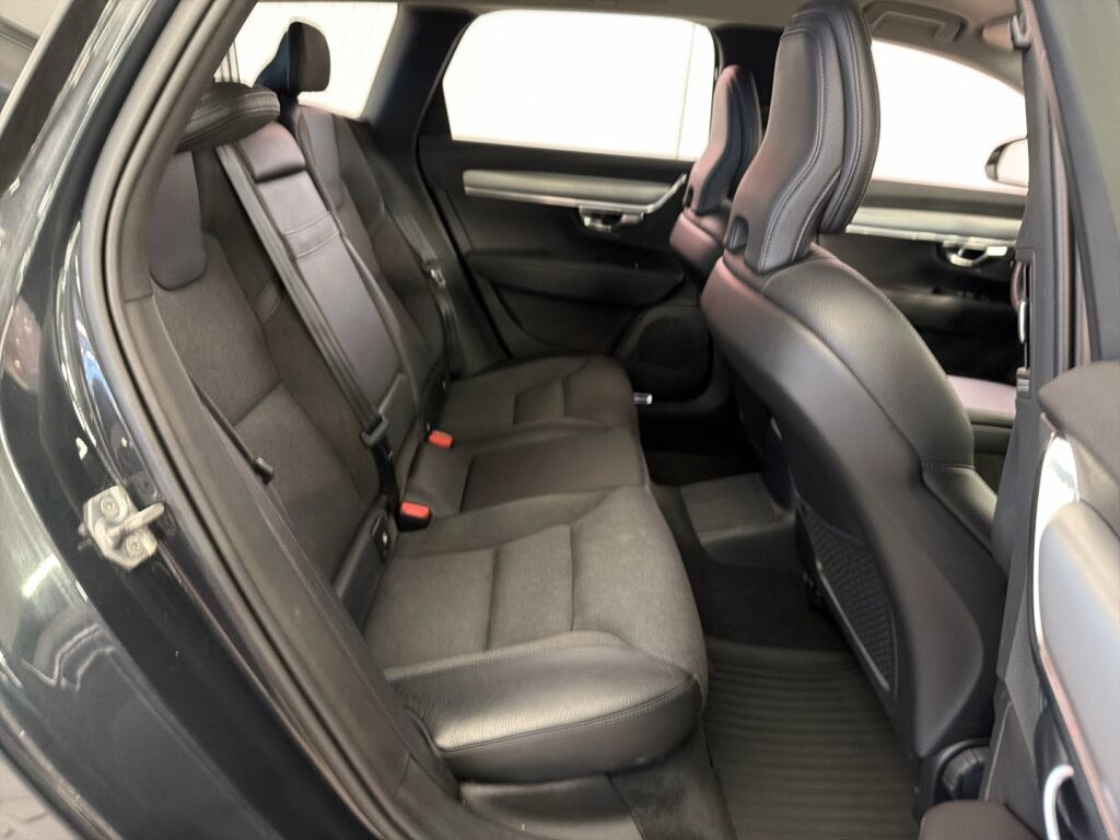 Volvo V90 2020 Harmaa