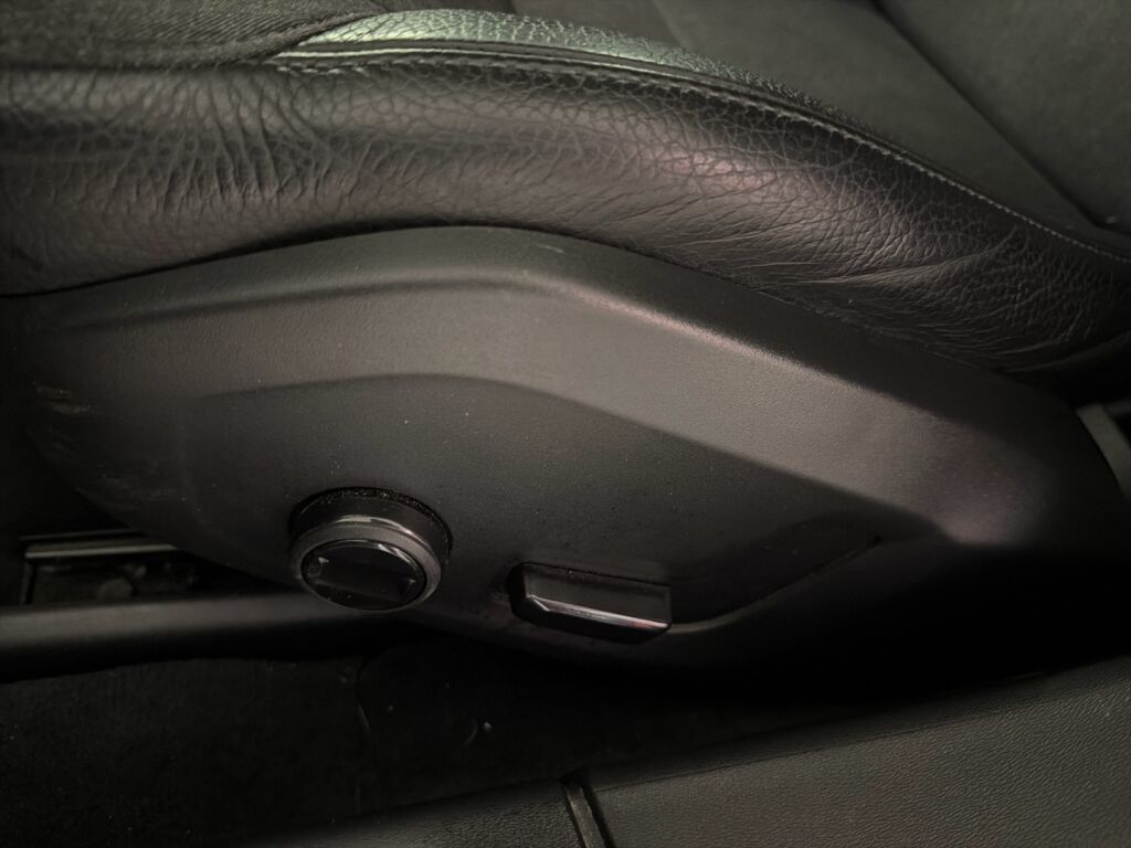 Volvo V90 2020 Harmaa