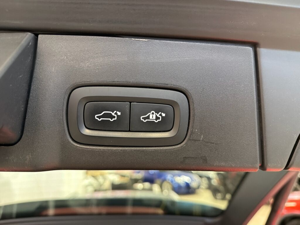 Volvo V90 2020 Harmaa