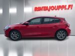 Ford Focus 2023 Punainen