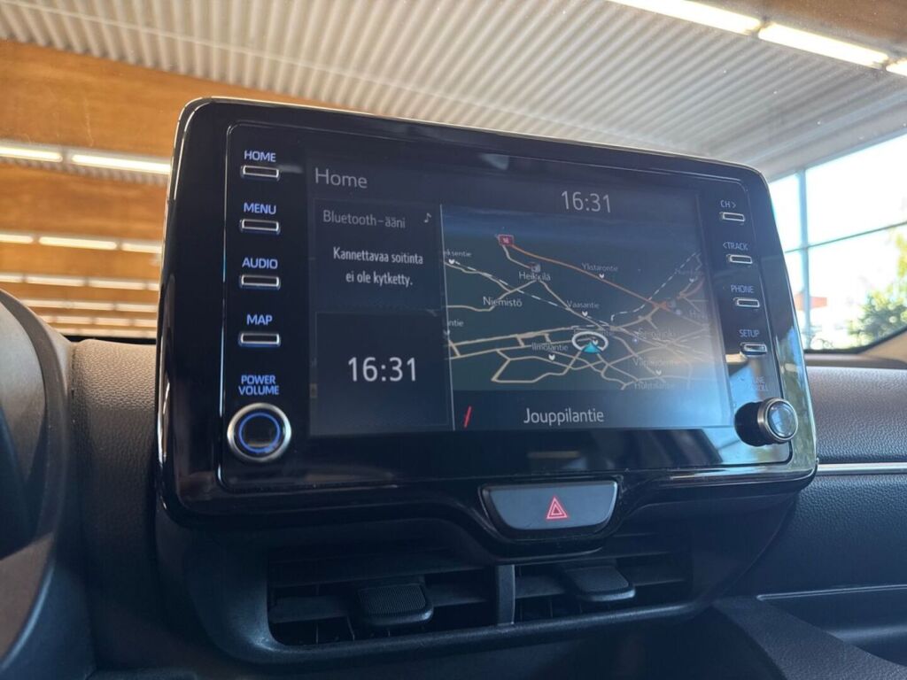 Toyota Yaris 2023 Valkoinen