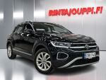 Volkswagen T-Roc 2023 Musta