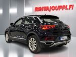 Volkswagen T-Roc 2023 Musta