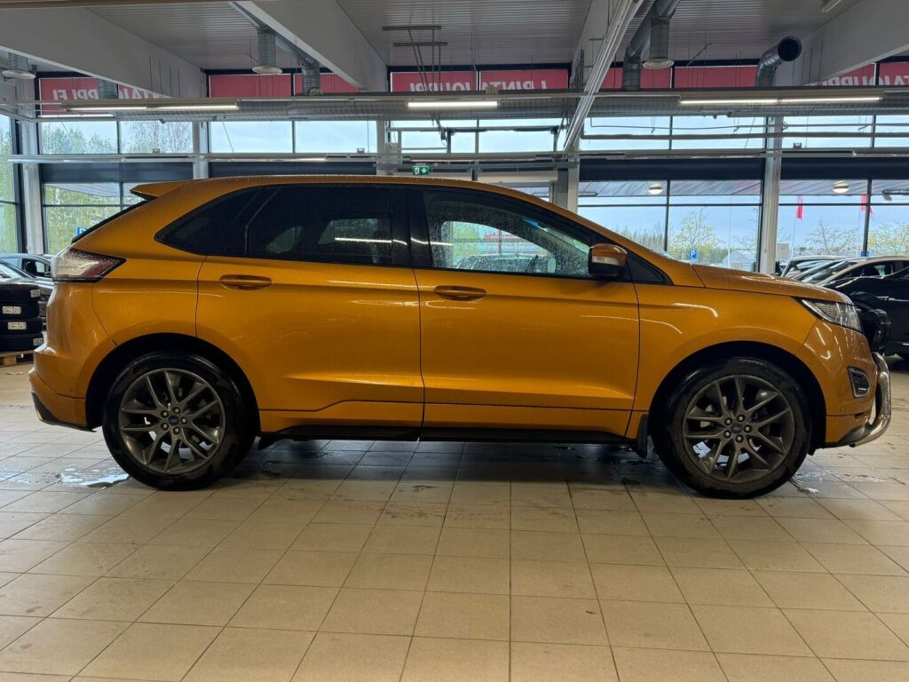 Ford Edge 2016 Oranssi