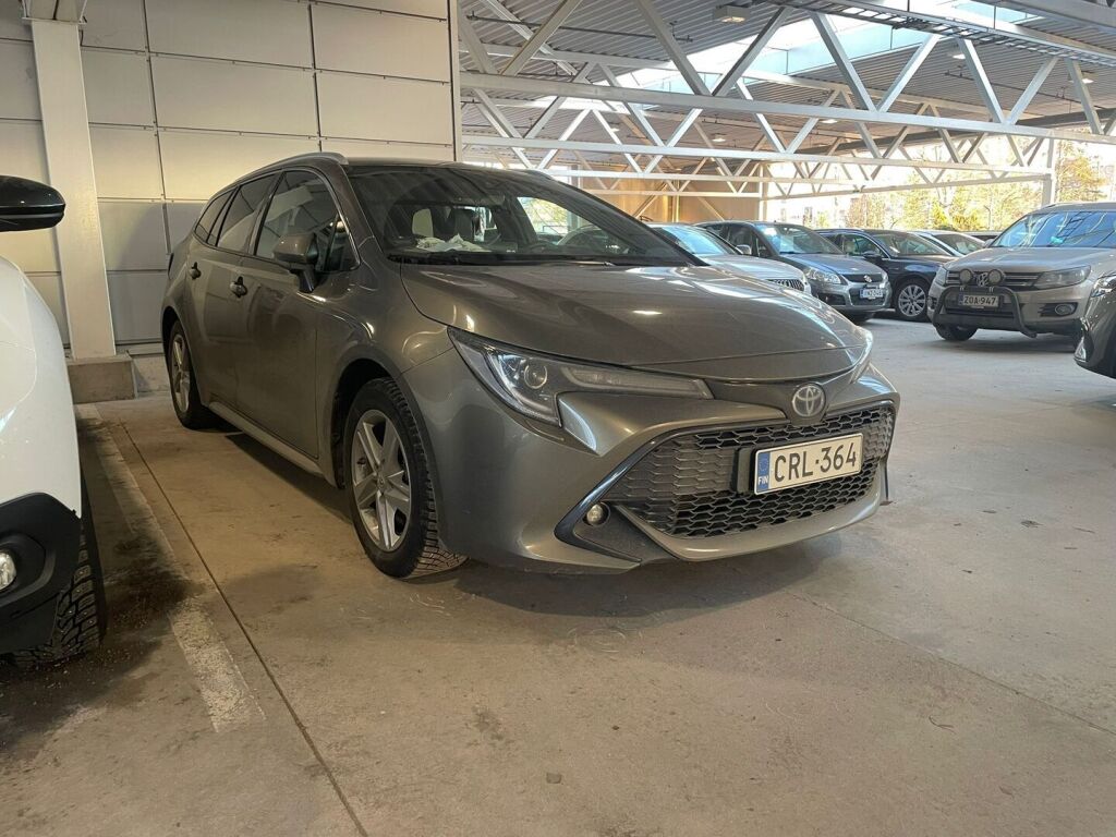 Toyota Corolla 2023 Ruskea (beige)