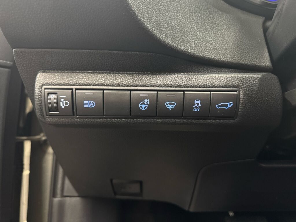 Toyota Corolla 2023 Ruskea (beige)