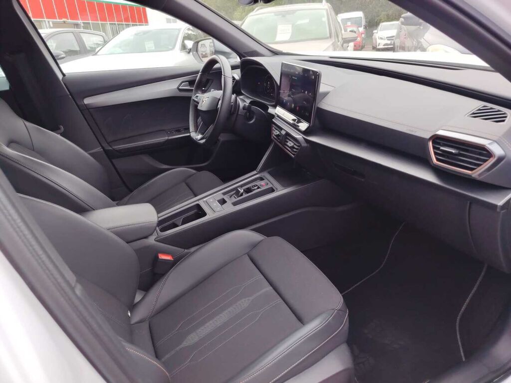 Cupra Formentor 2023 Metalli valkoinen(Nacada White)