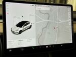 Tesla Model 3 2021 Valkoinen
