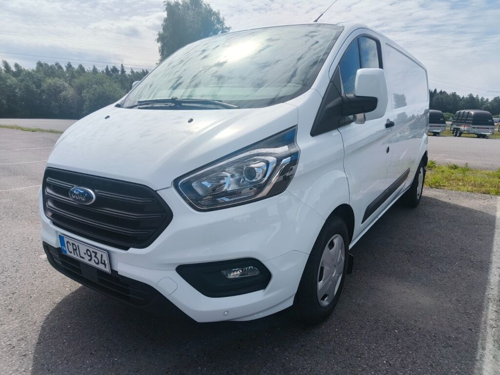 Ford Transit Custom 2023 Valkoinen